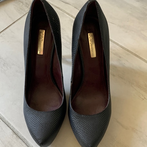 BCBG leather platform stilettos - Picture 1 of 6
